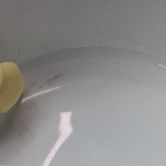 Vintage 80s Pyrex Laura Ashley Tulips Casserole Dish Made In England 9” - Picture 15 of 16